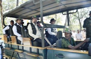 राज्यपाल रमेन डेका ने किया अचानकमार टाइगर रिजर्व का दौरा